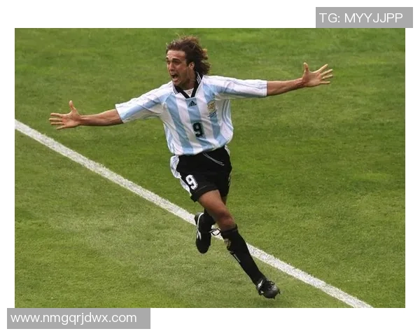 全球足坛百大球星排行揭晓 谁是历史最佳球员的最大争议者